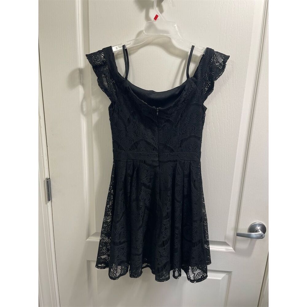 Annabella Women's Off The Shoulder Lace Dress Black Size S Knee Length sku13 - Picture 3 of 11